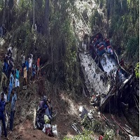 শ্রীলঙ্কায় বাস দুর্ঘটনায় নিহত ১৫