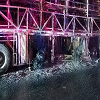 অন্ধ্রপ্রদেশে মোটরসাইকেল-বাস সংঘর্ষে পুড়ে ছাই ২০ যাত্রী 