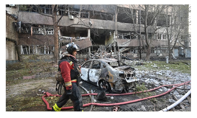 কিয়েভে রাশিয়ার ড্রোন হামলায় নিহত ৩, আহত ২৭