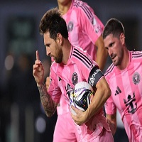 মেসির জোড়া গোলে নাশভিলকে হারিয়ে মায়ামির দারুণ সূচনা