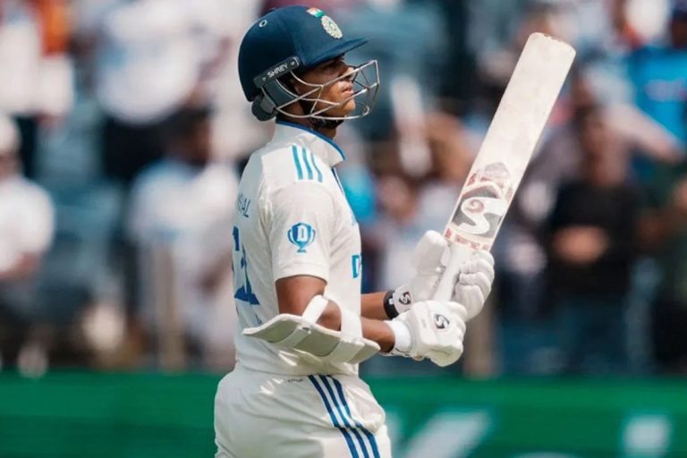 ঘরের মাঠে প্রথমবার ব্যর্থ জয়সওয়াল, দুই ইনিংস মিলিয়ে সর্বনিম্ন রান