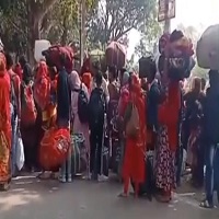 বাংলাদেশ সীমান্তে অনুপ্রবেশের অপেক্ষায় ৩০০ জন