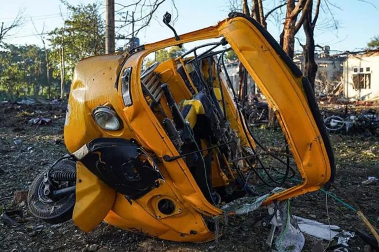 হাসপাতালে মিয়ানমারের সরকারি বাহিনীর হামলায় নিহত ৩৪