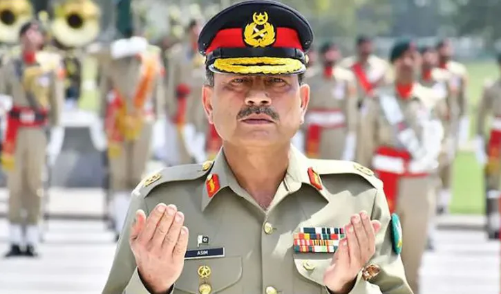 প্রথমবারের মতো প্রতিরক্ষা বাহিনীর প্রধান নিয়োগ দিল পাকিস্তান