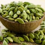 এলাচ খেলে কী হয় খাবারের পরে