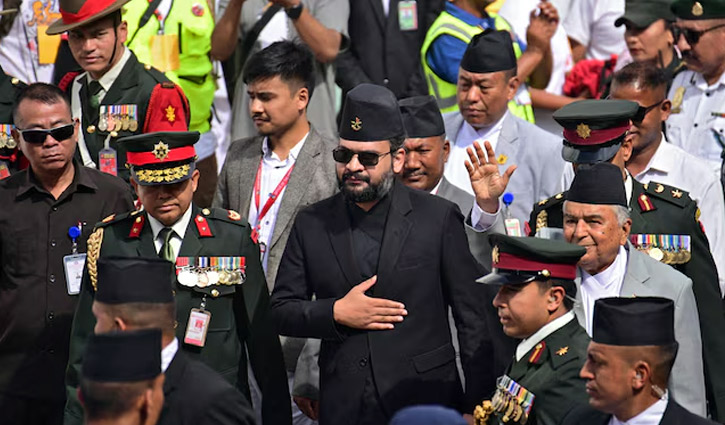 জেন-জি বিক্ষোভের পর নেপালের প্রধানমন্ত্রীর দৌড়ে সাবেক র‍্যাপার