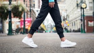 হাঁটার জন্য আমাদের জুতা যেমন হওয়া উচিত