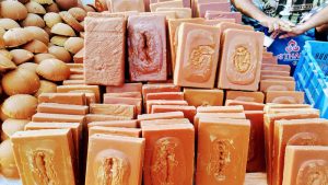 খেজুরের গুড় শীতে কেন খাবেন