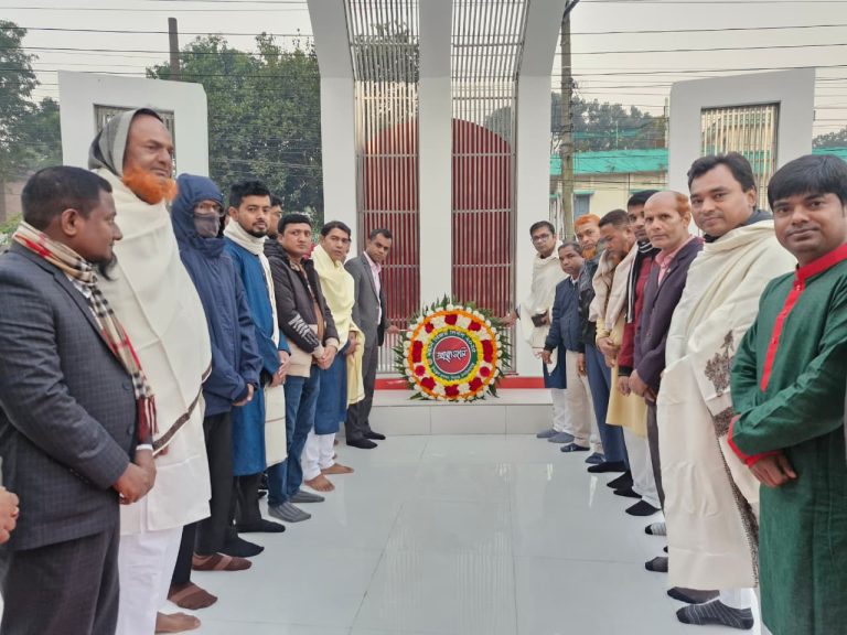 শিবগঞ্জে যথাযোগ্য মর্যাদায় মহান বিজয় দিবস উদযাপন