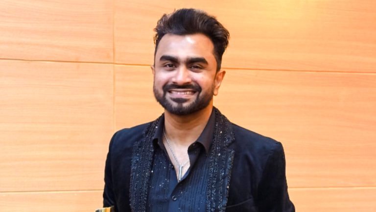 সংগীতশিল্পী ইমরান বাবা হলেন