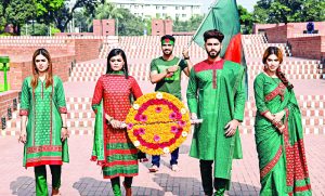 পোশাকে বিজয়ের লাল-সবুজ