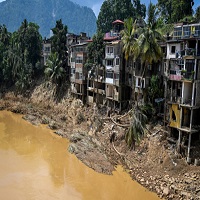 ঘূর্ণিঝড়-পরবর্তী ক্ষতিপূরণ প্যাকেজ ঘোষণা শ্রীলঙ্কায় 