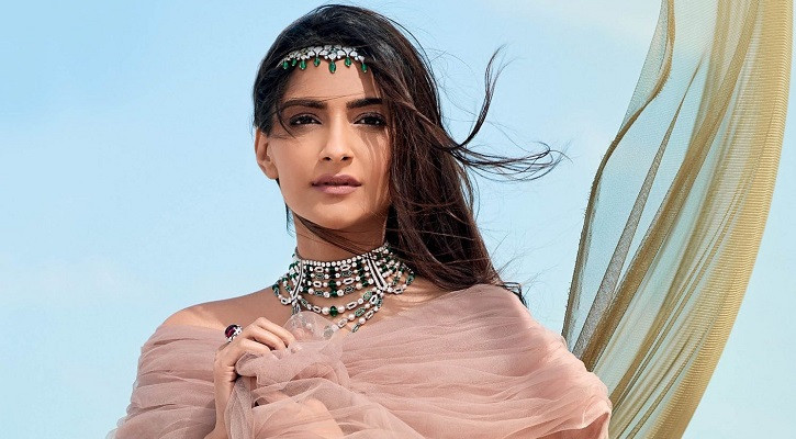 সুখবর দিলেন সোনম কাপুর