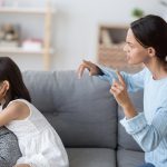 শিশুর যে আচরণগুলো অস্বাভাবিক নয়