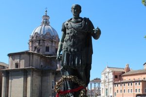 ‘থার্টি ফার্স্ট নাইট’ উদযাপন শুরু করেছিলেন যে সম্রাট