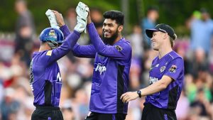 রিশাদের দুর্দান্ত বোলিংয়ে শীর্ষস্থান পাকাপোক্ত করল হোবার্ট