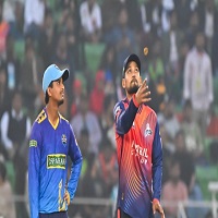 বিপিএলের শিরোপা জয়ের লড়াইয়ে ব্যাটিংয়ে রাজশাহী