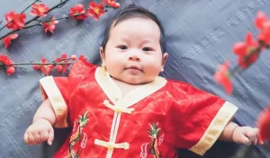 জনসংখ্যা বাড়াতে জন্মনিয়ন্ত্রণ সামগ্রীর ওপর ১৩ শতাংশ কর বসালো চীন