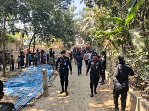 চাঁপাইনবাবগঞ্জে ককটেল তৈরীর সময় বিস্ফোরণে নিহত ২, আহত ৩