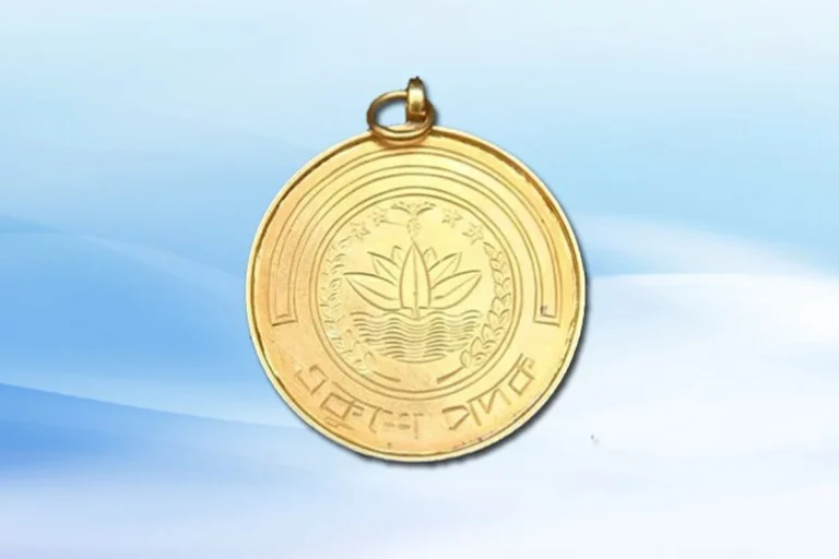 আইয়ুব বাচ্চু ও ববিতাসহ ১০ জন পাচ্ছেন একুশে পদক