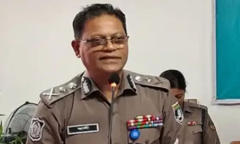 ঈদযাত্রায় বেশি ভাড়া নিলে ব্যবস্থা নেওয়া হবে : আইজিপি