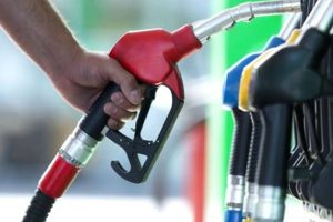 দেশে তেলের পর্যাপ্ত মজুত, গুজবে কান না দেওয়ার আহ্বান : বিদ্যুৎ, জ্বালানি ও খনিজ সম্পদ মন্ত্রী