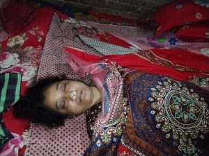 চাঁপাইনবাবগঞ্জে গৃহবধুর ঝুলন্ত মরদেহ উদ্ধার