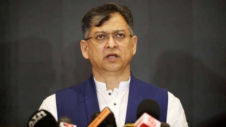 ১৩৩টি অধ্যাদেশ নিয়ে রাতে চূড়ান্ত সিদ্ধান্ত হতে পারে: স্বরাষ্ট্রমন্ত্রী