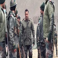 হঠাৎ করেই বদলে গেল সালমান খানের সিনেমার নাম