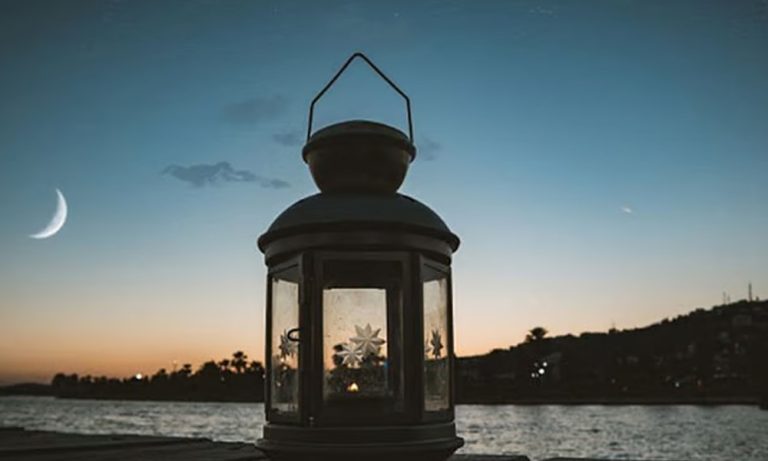 সবার আগে একটি দেশের ঈদের তারিখ ঘোষণা