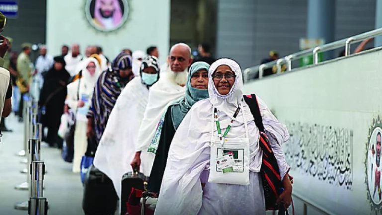 সৌদি আরব পৌঁছেছেন ১৫ হাজার ২৯৩ জন হজযাত্রী