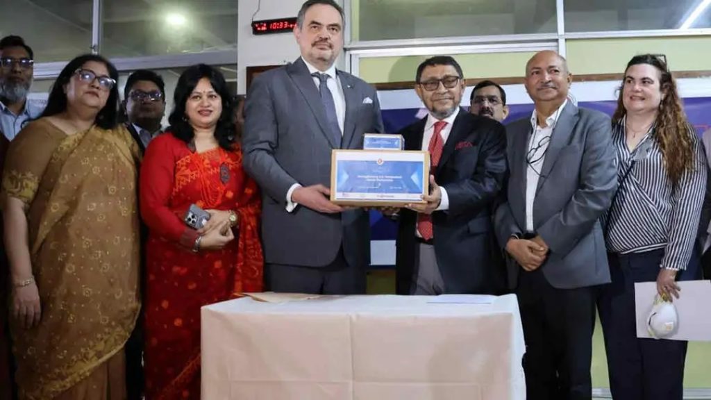 ৬ লাখ যক্ষ্মার কিট ও শিশুদের জন্য ওষুধ দিলো যুক্তরাষ্ট্র