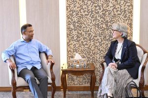 প্রধানমন্ত্রীর সঙ্গে টেলিনর সিইও’র সাক্ষাৎ