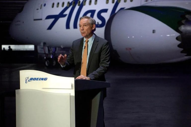 চীনের সঙ্গে বিমান বিক্রিতে বোয়িংয়ের ভরসা ট্রাম্প