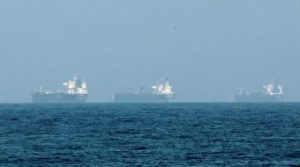 জাপান ও ফ্রান্সের জাহাজ হরমুজ পার হলো