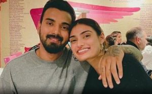 রাহুলের ঝোড়ো ব্যাটিংয়ে আপ্লুত আথিয়া শেঠি