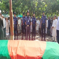 শিবগঞ্জের বীর মুক্তিযোদ্ধা নুরুল হকের রাষ্ট্রীয় মর্যাদায় দাফন