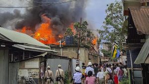 মণিপুরে থামছে না সংঘর্ষ গোলাগুলিতে আরও ৩ জনের মৃত্যু