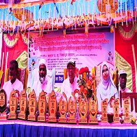 গোমস্তাপুরে বিভিন্ন শিক্ষা প্রতিষ্ঠানে বিদায় সংবর্ধনা