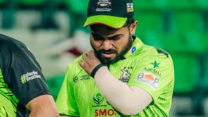 চোট নিয়ে পিএসএল থেকে ফিরলেন ইমন