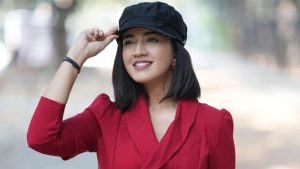 ‘হয়তো এখনো বড় পর্দার জন্য পুরোপুরি উপযুক্ত নই’ : আইশা খান