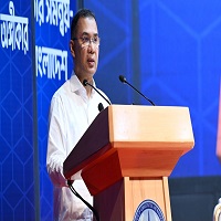 সৃজনশীল ও দায়িত্ববান মানবসম্পদ গড়তে চায় সরকার : প্রধানমন্ত্রী