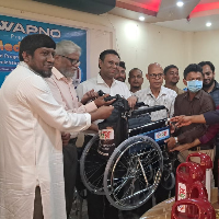 চাঁপাইনবাবগঞ্জ জেলা হাসপাতালে রোগীদের জন্য ‘স্বপ্ন’র উপহার
